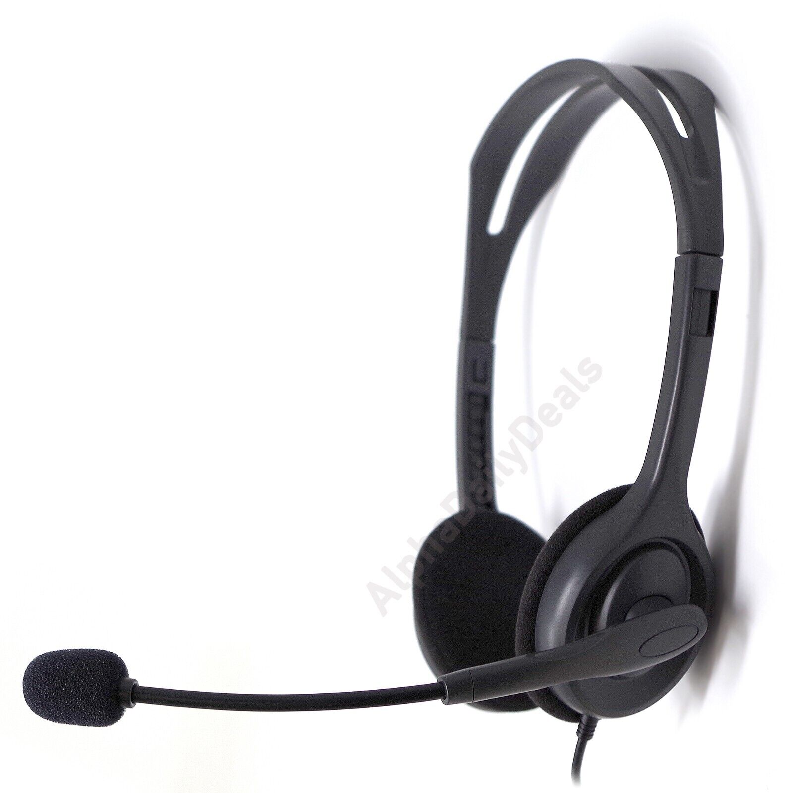 Logitech H111 Wired Stereo Headset with Microphone 3.5mm Jack PC Mac Laptop