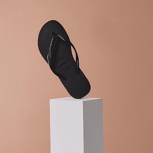 Havaianas Women’s Slim Flip Flops – Black (5-6)