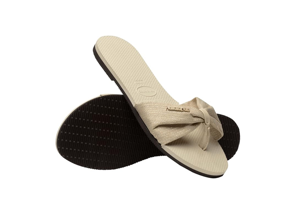 Havaianas Women’s You St. Tropez Shine Flip Flops – Stylish Summer Sandals